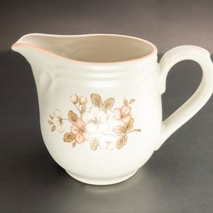 Countryware Stoneware Peachwood Japan Creamer